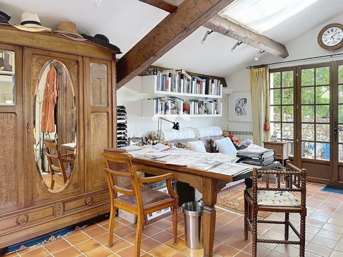 Image No.12-3 Bed House for sale