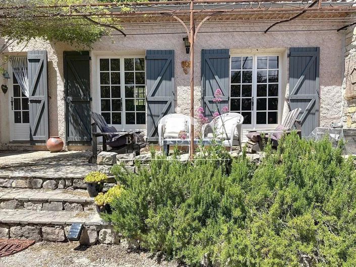 Image No.13-3 Bed House for sale