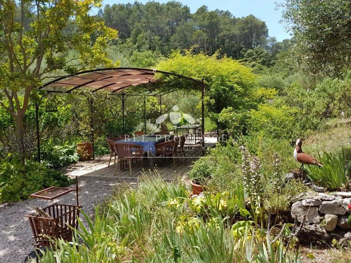 Image No.18-3 Bed House for sale