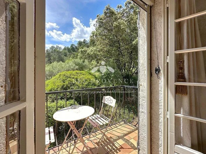 Image No.19-3 Bed House for sale