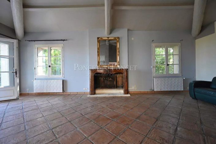 Image No.9-7 Bed House for sale