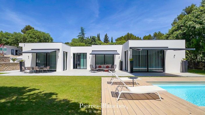 Image No.2-5 Bed House for sale