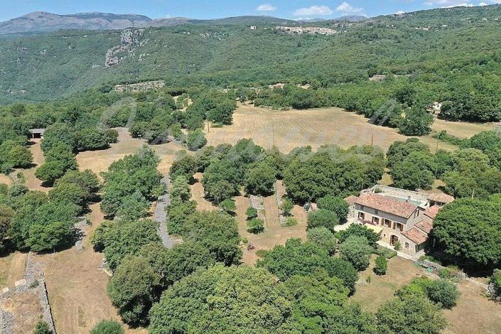 Image No.16-4 Bed House for sale