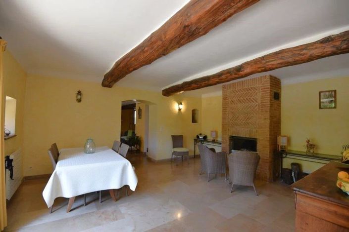 Image No.3-4 Bed House for sale