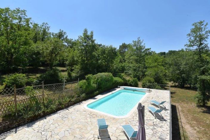 Image No.2-4 Bed House for sale