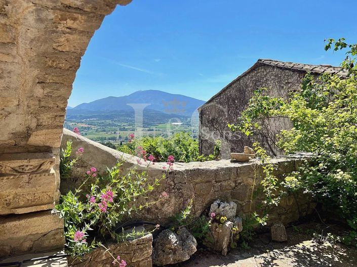 Image No.1-4 Bed House for sale