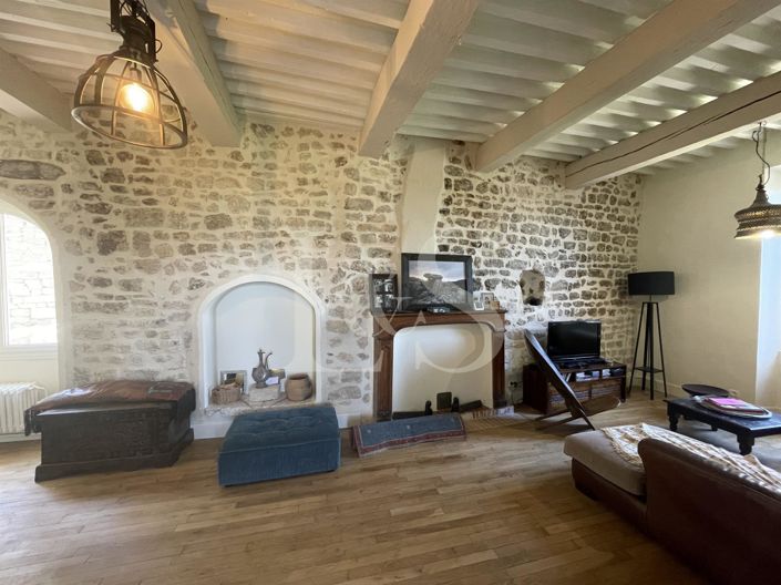 Image No.12-4 Bed House for sale