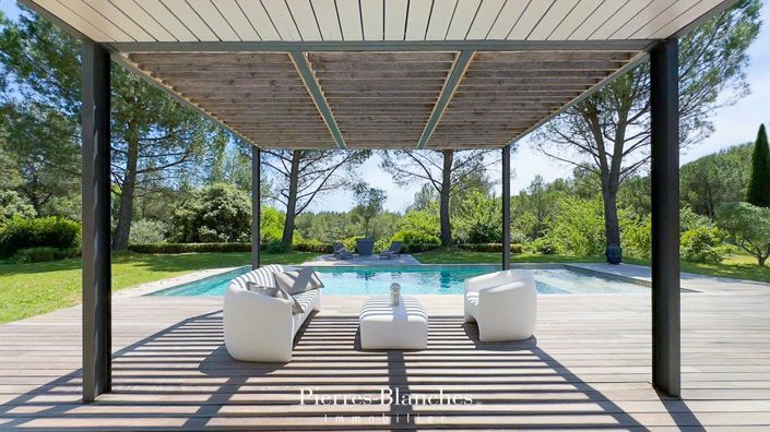 Image No.9-4 Bed House for sale