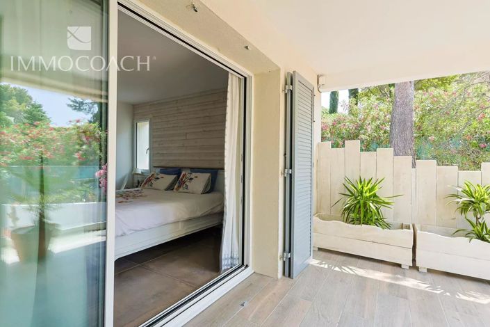 Image No.23-7 Bed House for sale