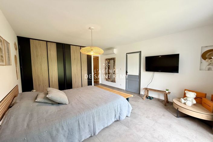 Image No.14-5 Bed House for sale