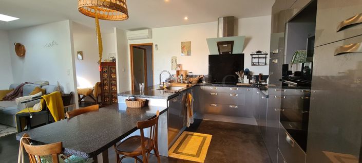 Image No.5-3 Bed House for sale