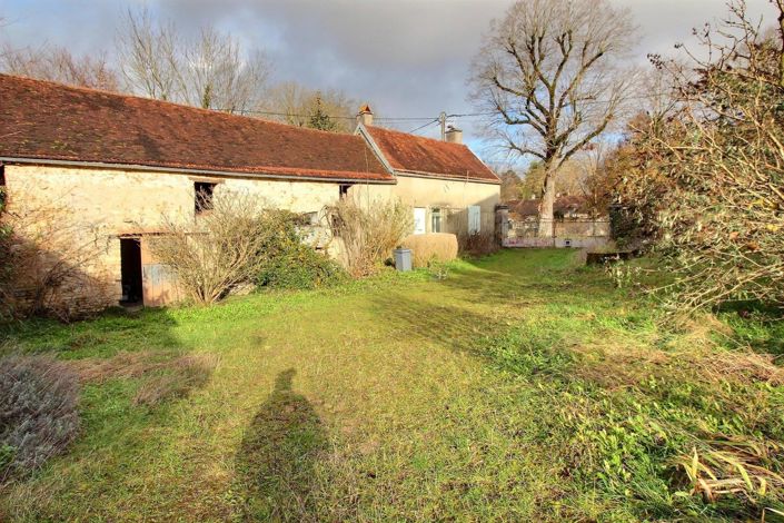 Image No.1-4 Bed House for sale