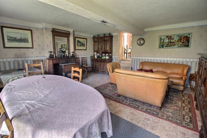 Image No.14-4 Bed House for sale