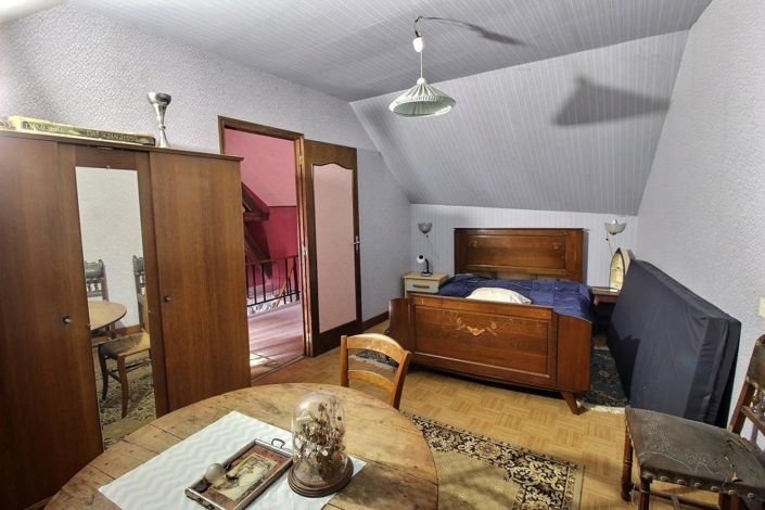 Image No.22-4 Bed House for sale