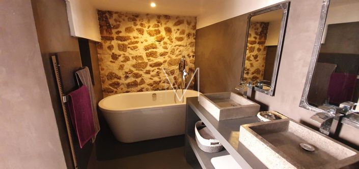 Image No.18-3 Bed House for sale