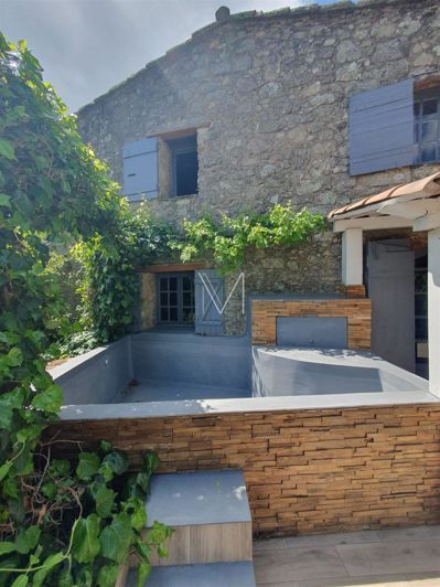 Image No.3-3 Bed House for sale