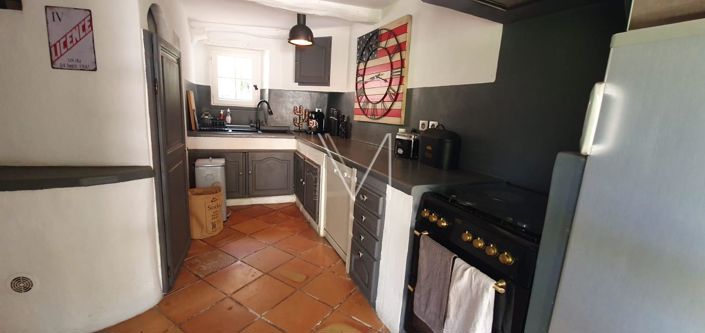 Image No.8-3 Bed House for sale