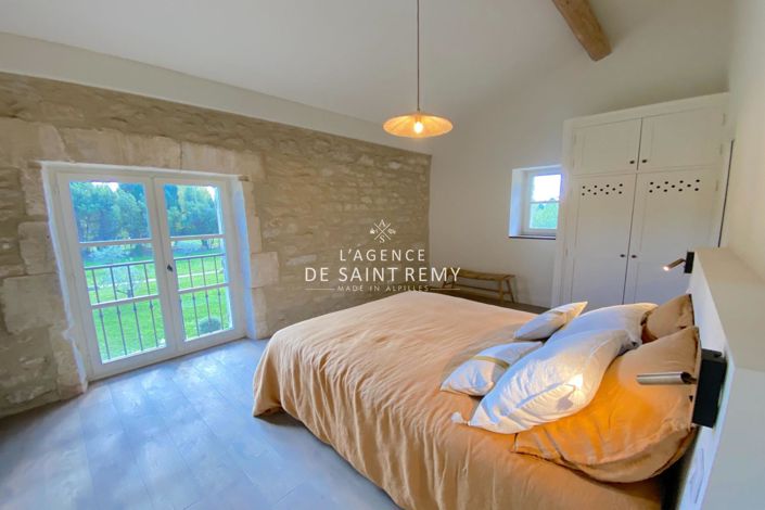 Image No.6-5 Bed House for sale