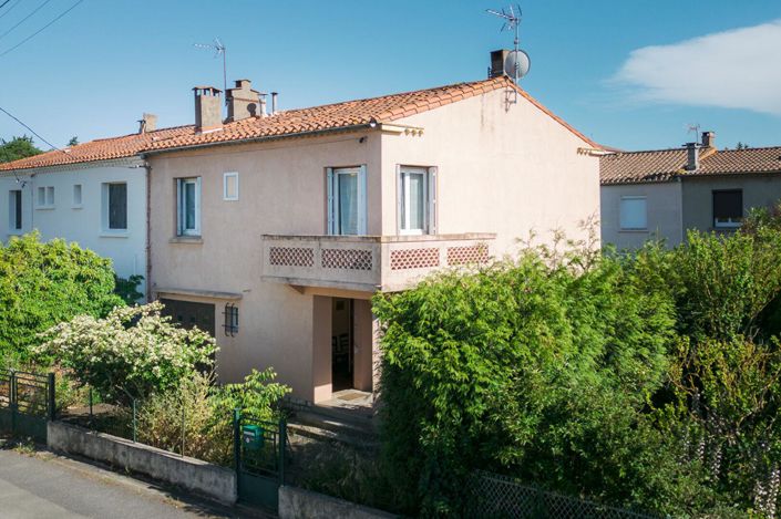 Image No.1-3 Bed House for sale
