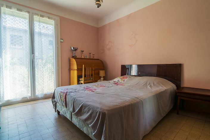 Image No.14-3 Bed House for sale