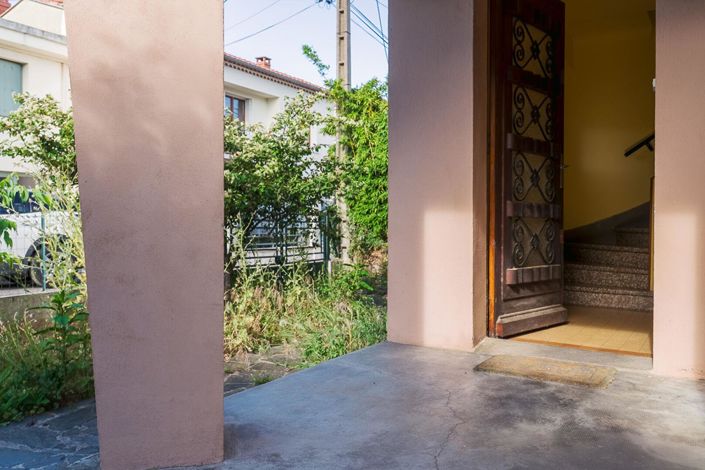 Image No.5-3 Bed House for sale