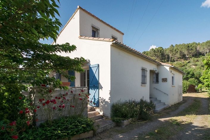 Image No.1-4 Bed House for sale