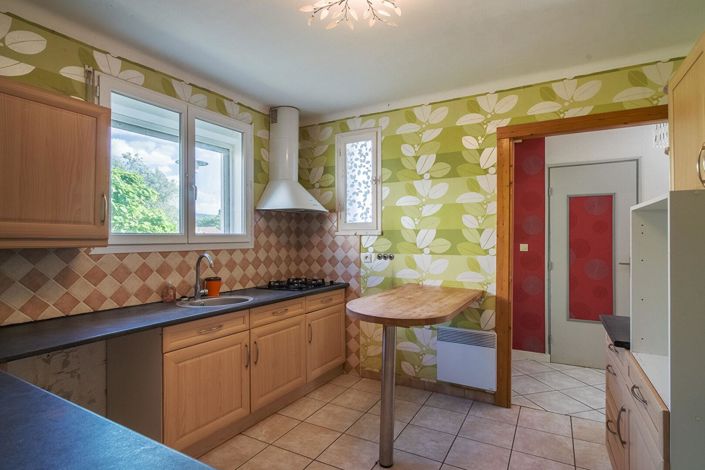 Image No.11-4 Bed House for sale