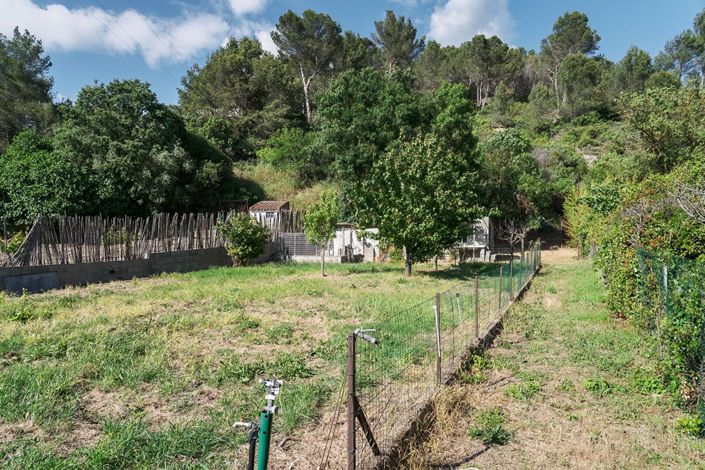 Image No.3-4 Bed House for sale