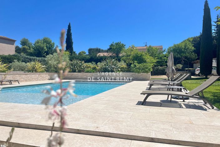 Image No.16-6 Bed House for sale