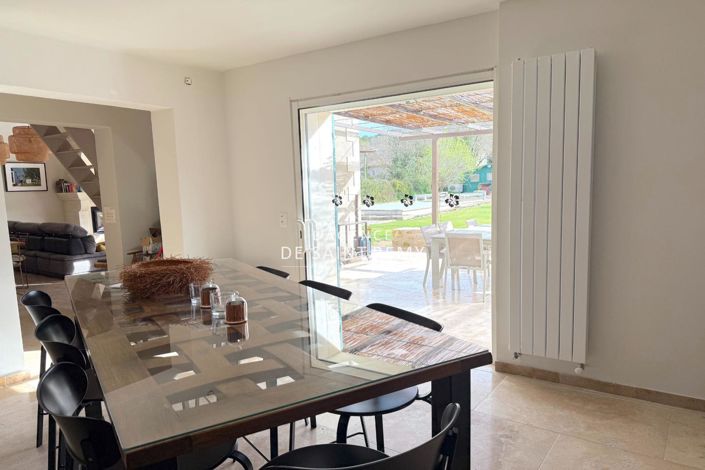 Image No.4-4 Bed House for sale