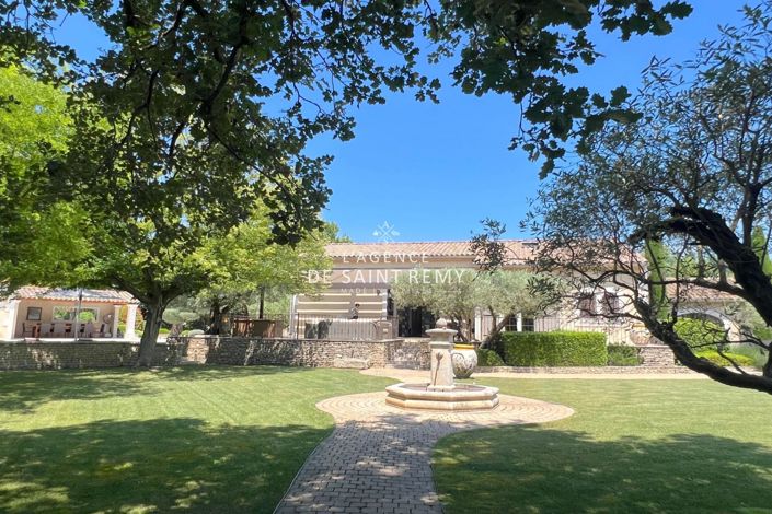 Image No.18-5 Bed House for sale