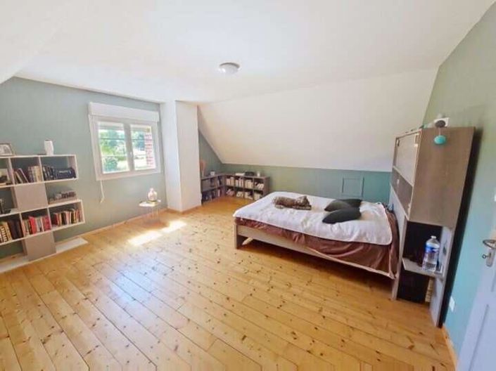 Image No.10-4 Bed House for sale