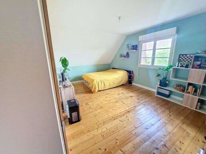 Image No.5-4 Bed House for sale