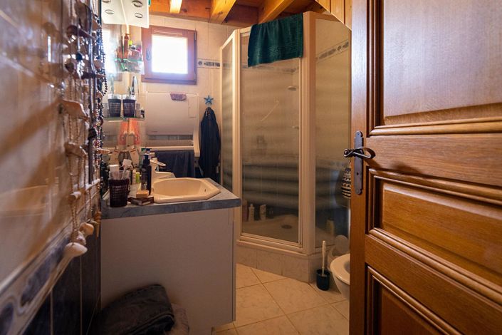 Image No.16-3 Bed House for sale