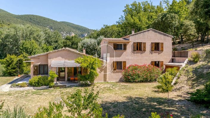 Image No.15-4 Bed House for sale