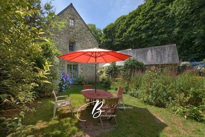 Image No.12-6 Bed House for sale