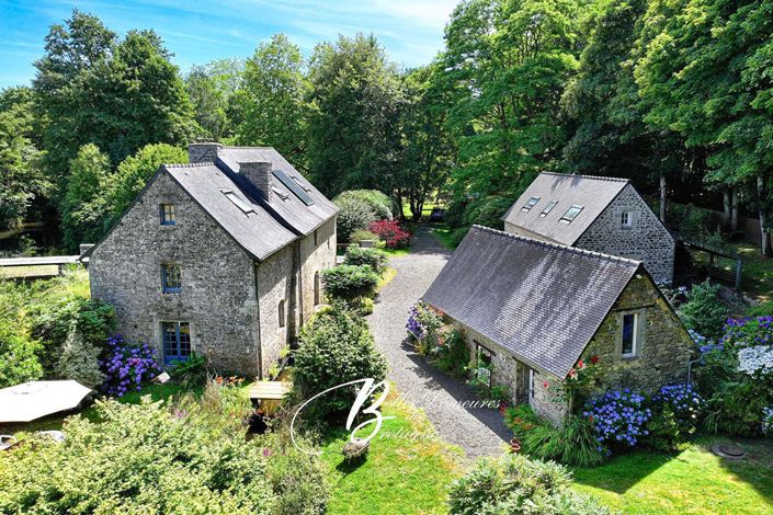 Image No.2-6 Bed House for sale