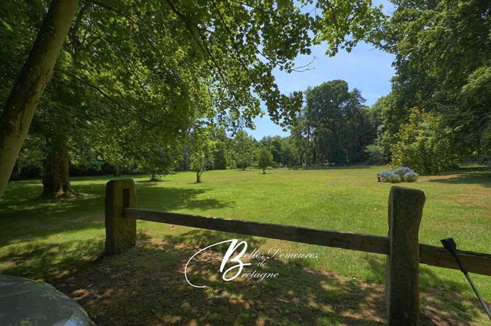 Image No.5-6 Bed House for sale