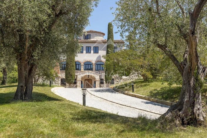 Image No.3-9 Bed House for sale