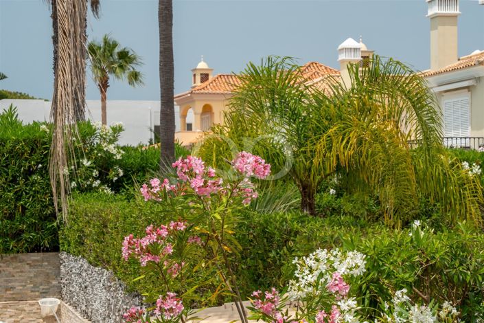 Image No.13-4 Bed House for sale