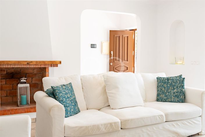 Image No.23-4 Bed House for sale