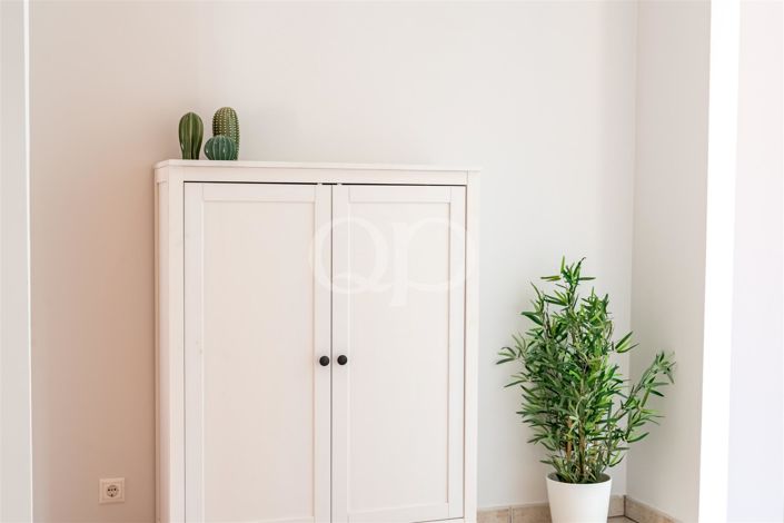 Image No.35-4 Bed House for sale