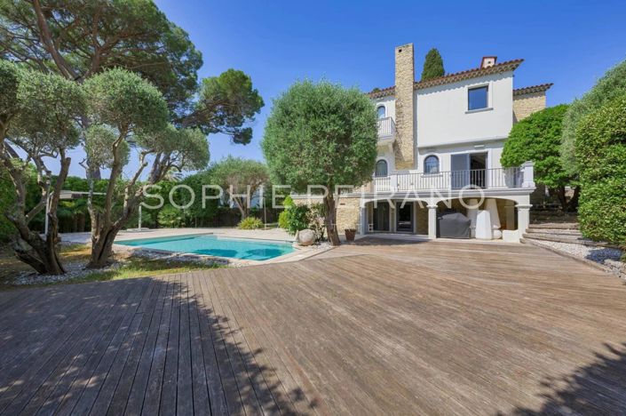 Image No.9-5 Bed House for sale