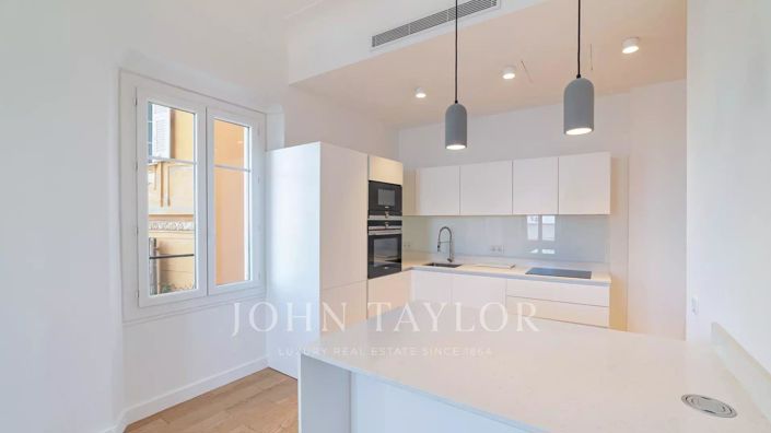 Image No.7-3 Bed Apartment for sale