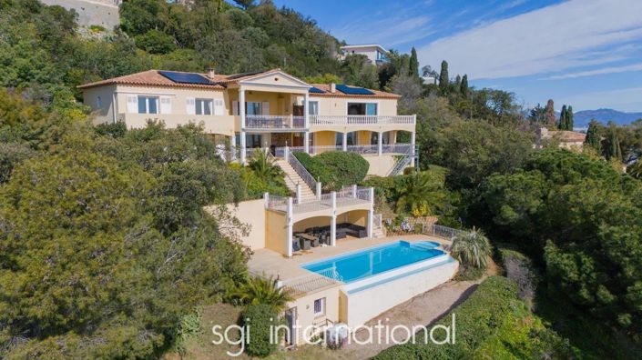 Image No.5-7 Bed House for sale