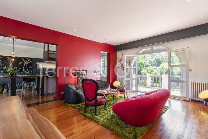 Image No.2-3 Bed House for sale