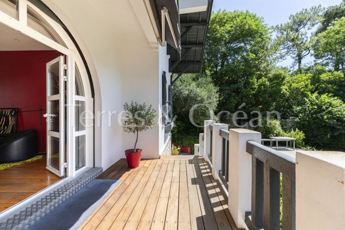 Image No.3-3 Bed House for sale