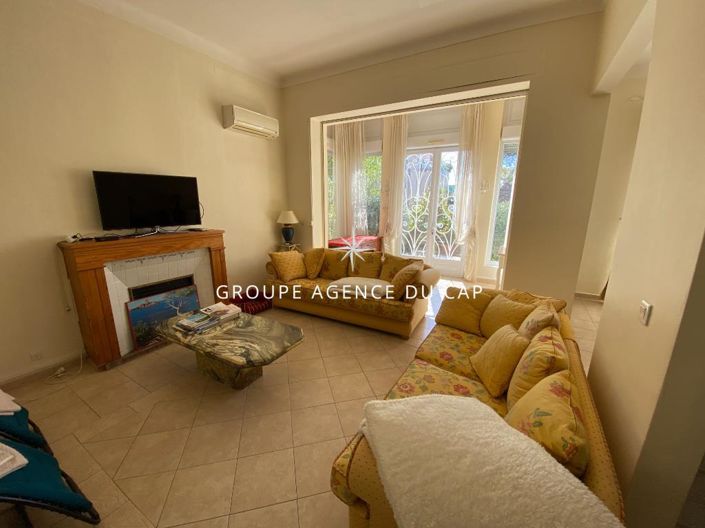 Image No.3-3 Bed House for sale