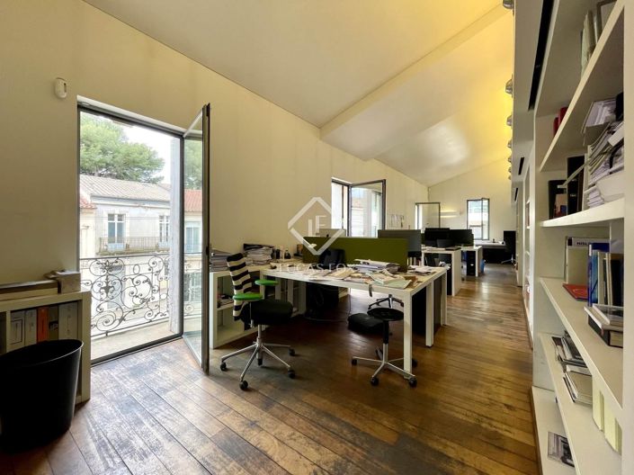 Image No.32-House for sale