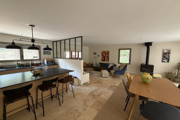 Image No.2-2 Bed House for sale